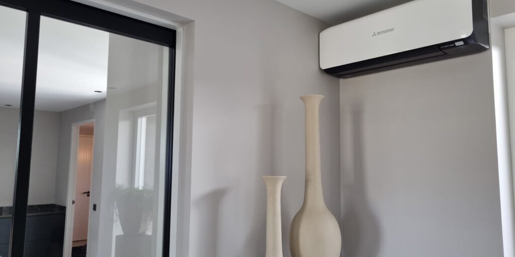 Airco Zwart.wit